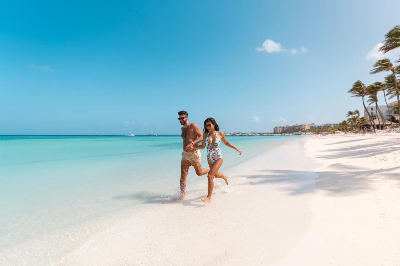 All Inclusive Holiday Inn Resort Aruba - Beach Resort & Casino By Ihg Palm Beach Dış mekan fotoğraf