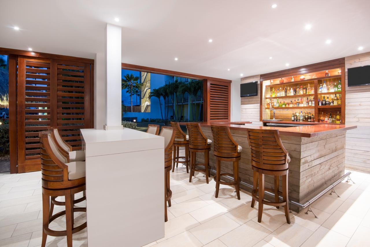 All Inclusive Holiday Inn Resort Aruba - Beach Resort & Casino By Ihg Palm Beach Dış mekan fotoğraf
