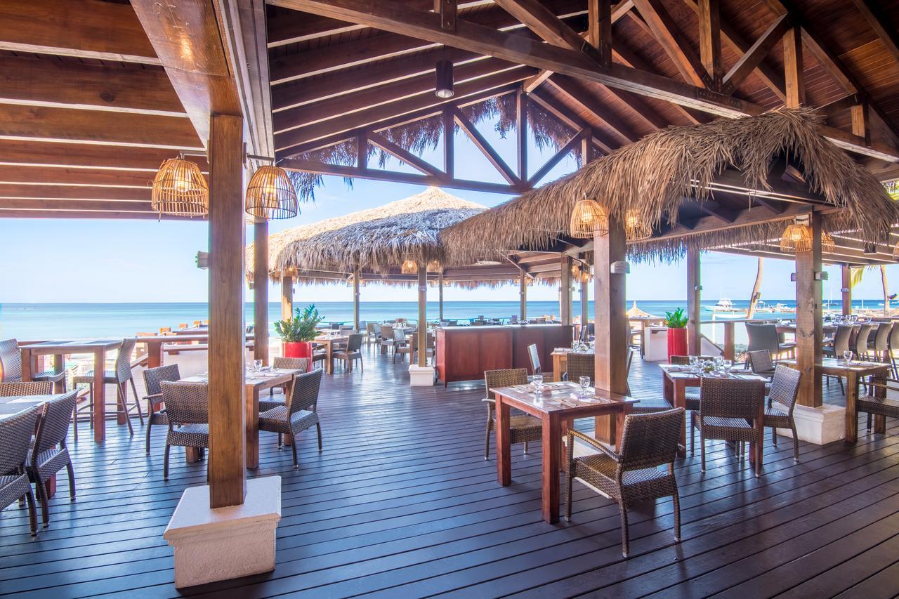 All Inclusive Holiday Inn Resort Aruba - Beach Resort & Casino By Ihg Palm Beach Dış mekan fotoğraf